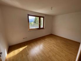 Mals/Matsch - Neuwertige Wohnung mit unverbaubarem Ausblick Mals/Matsch - Neuwertige Wohnung mit unverbaubarem Ausblick